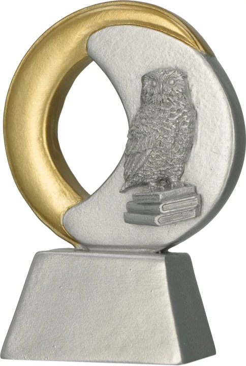 Statuetka-RE034_11zon.webp