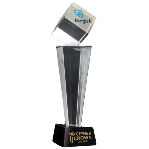 Statuetka szklana C004 z grawerem | Szklane statuetki biznesowe