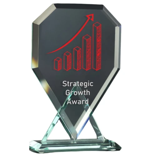 Statuetka grawerowana G048 | Szklany biznesowy upominek
