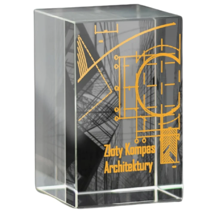Szklana statuetka - kostka KR5080 | Szklane Statuetki na zamówienie