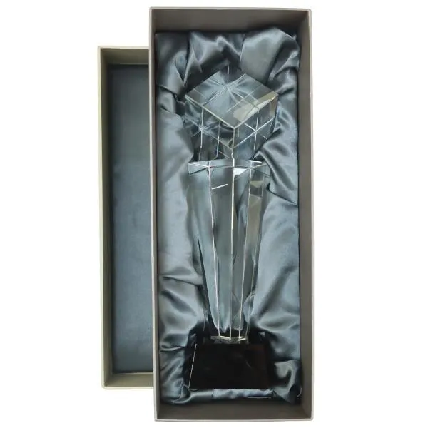statuetka-szklana-z-etui-w-komplecie_11zon.webp