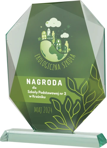 Statuetka ze szkła G042 | Statuetka szklana w etui