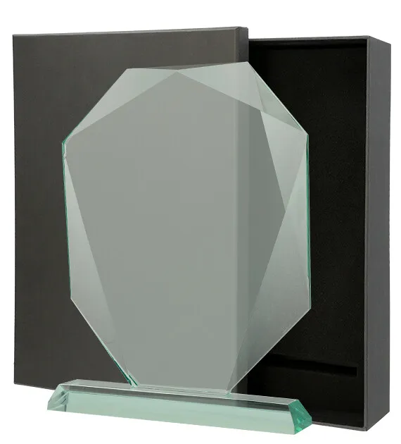 Statuetka ze szkła G042 | Statuetka szklana w etui
