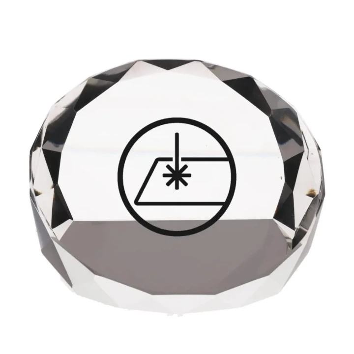 statuetka-szklana-grawerowana-z-etui_11zon.webp