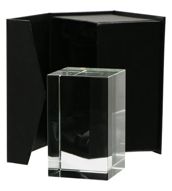 Szklana statuetka - kostka KR5080 | Szklane Statuetki na zamówienie
